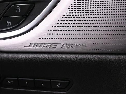 Used 2022 Cadillac XT6 Sport w/ LPO, ONYX Package image 33