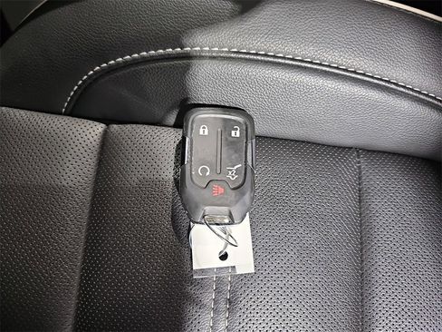 Used 2023 GMC Acadia Denali w/ Black Diamond Edition image 38