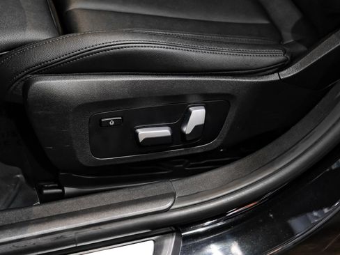 Used 2021 BMW 330i Sedan w/ Driving Assistance Package RWD image 35