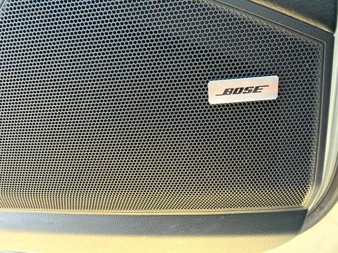 Certified 2024 Porsche Cayenne image 16