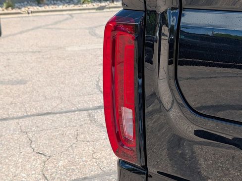 New 2026 GMC Sierra 1500 Denali w/ Denali Reserve Package AWD/4WD image 11