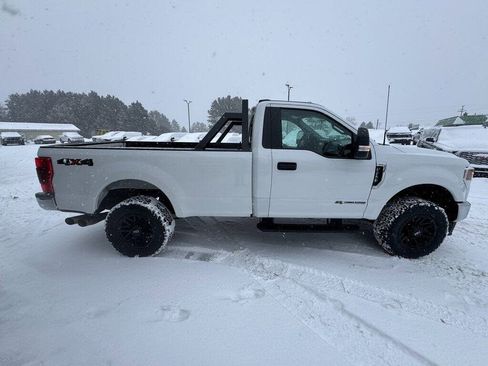 Used 2022 Ford F250 XLT AWD/4WD image 6