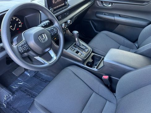 Used 2025 Honda CR-V EX image 4