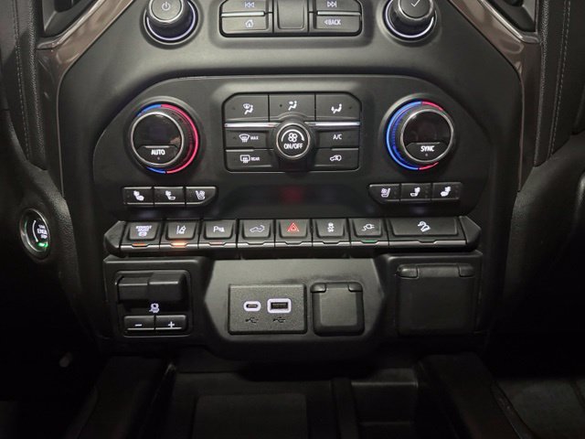 Used 2020 Chevrolet Silverado 2500 High Country w/ Z71 Off-Road Package AWD/4WD image 28