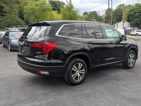 Used 2018 Honda Pilot EX image 9