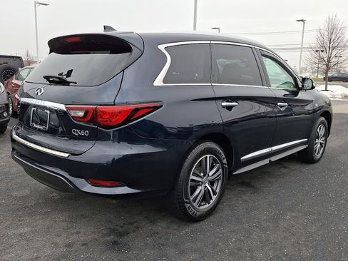 Used 2019 INFINITI QX60 Luxe w/ Essential Package image 6