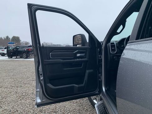 Used 2024 RAM 2500 Big Horn w/ Bed Utility Group image 18