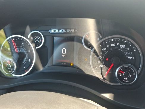 New 2025 RAM 2500 Tradesman image 19