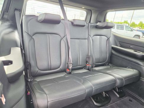 Used 2024 Jeep Wagoneer Series II w/ Convenience Group I AWD/4WD image 19