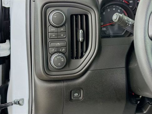 New 2026 Chevrolet Silverado 1500 W/T w/ WT Value Package AWD/4WD image 10