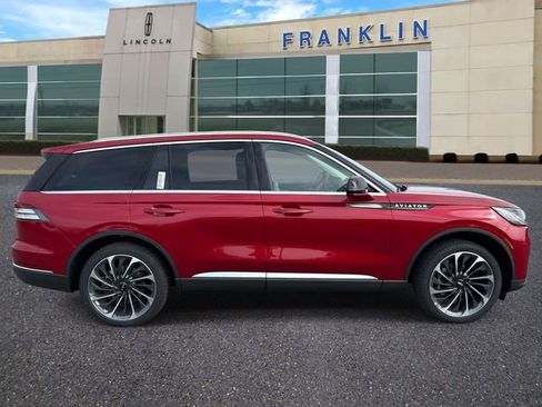 New 2026 Lincoln Aviator Reserve AWD/4WD image 8