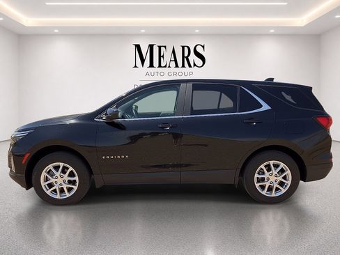 Used 2024 Chevrolet Equinox LT AWD/4WD image 2