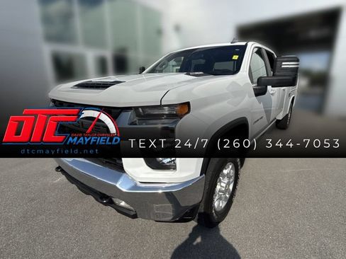 Used 2022 Chevrolet Silverado 2500 LT w/ Convenience Package AWD/4WD image 1