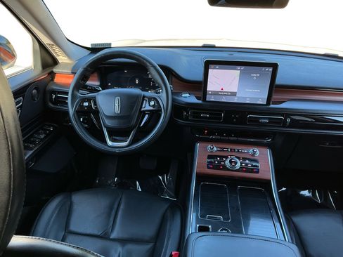 Used 2024 Lincoln Aviator Reserve image 15