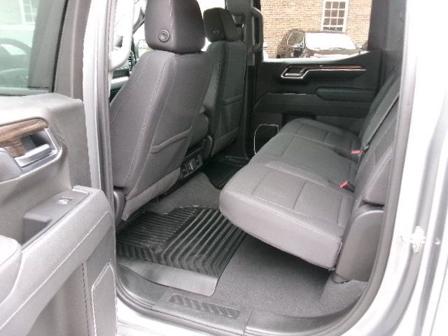 Used 2026 Chevrolet Silverado 1500 LT AWD/4WD image 16