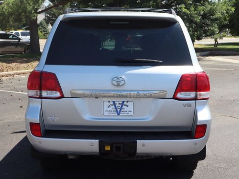 Used 2008 Toyota Land Cruiser AWD/4WD image 6