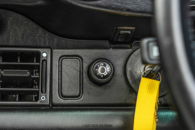 Used 1988 Porsche 911 Carrera RWD image 48