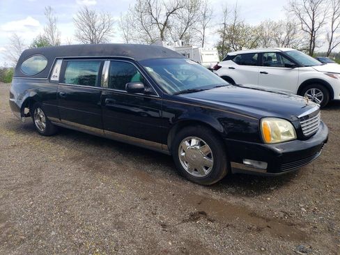Used 2003 Cadillac De Ville Hearse FWD image 1