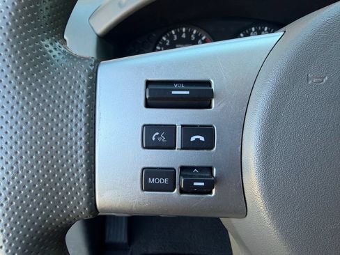 Used 2019 Nissan Frontier SV AWD/4WD image 26