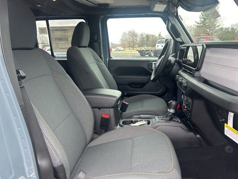 New 2026 Jeep Gladiator Willys image 9