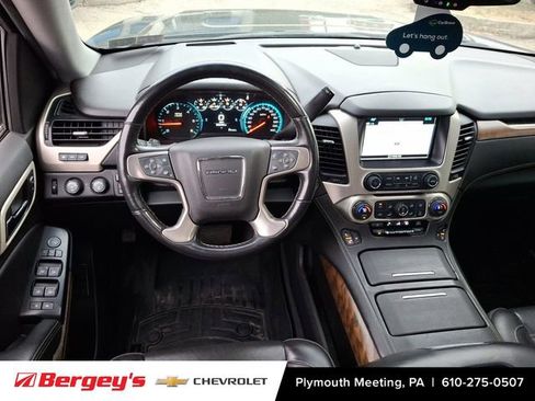 Certified 2020 GMC Yukon XL Denali w/ Denali Ultimate Package image 15