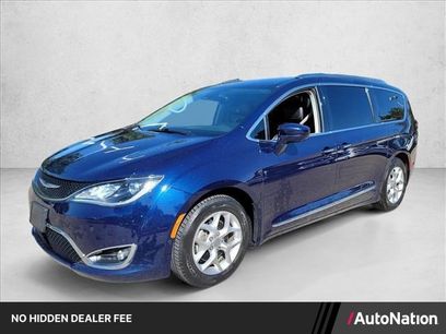 Used 2018 Chrysler Pacifica Touring-L Plus w/ Advanced Safetytec Group
