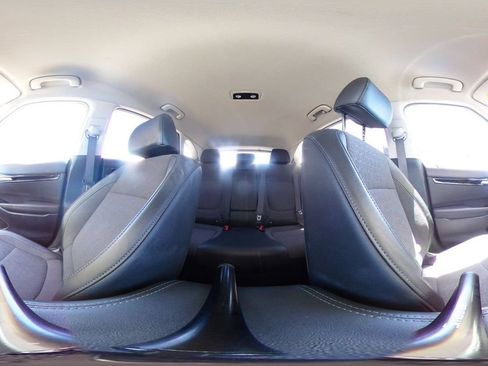 Used 2025 Kia Seltos S FWD image 42