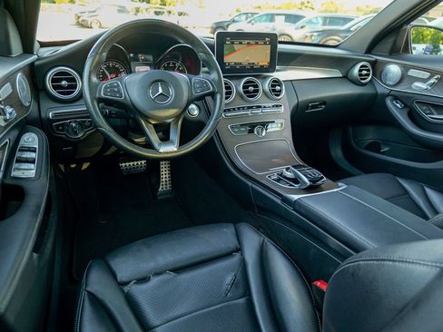 Used 2018 Mercedes-Benz C 300 4MATIC Sedan image 38