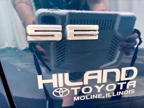Used 2020 Ford Escape SE Sport FWD image 8
