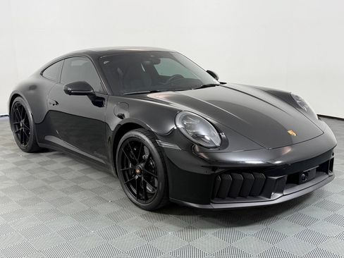 Certified 2025 Porsche 911 Carrera GTS RWD image 9