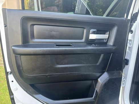 Used 2019 RAM 5500 Tradesman w/ Ambulance Prep Group AWD/4WD image 32