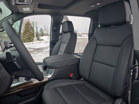 New 2026 GMC Sierra 1500 Elevation w/ Elevation Premium Package AWD/4WD image 14