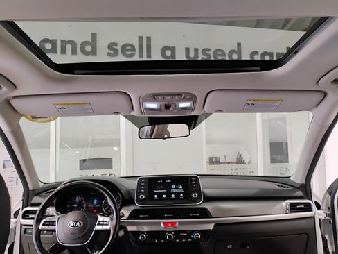 Used 2021 Kia Telluride S image 19