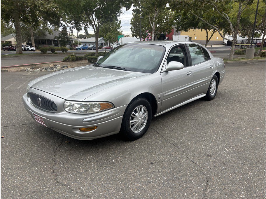 Used 2005 Buick Le Sabre Custom w/ Leather and Comfort Group FWD image 1