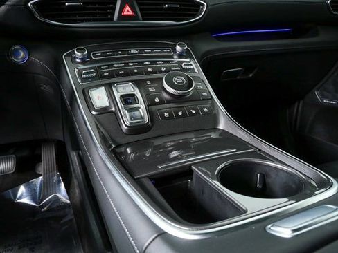 Used 2022 Hyundai Santa Fe Calligraphy image 18