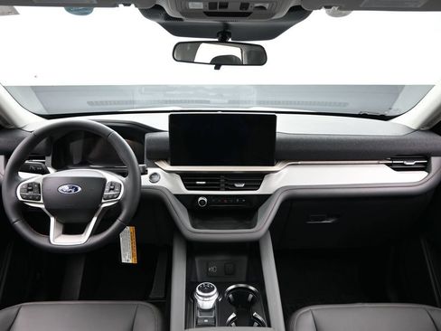 New 2026 Ford Explorer Active w/ Active Comfort Package AWD/4WD image 21