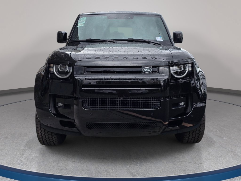 New 2026 Land Rover Defender 110 X-Dynamic SE AWD/4WD image 2