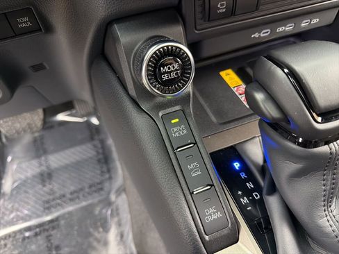 Used 2025 Toyota Land Cruiser w/ Premium Package image 18