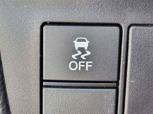 Used 2024 Honda CR-V EX image 28