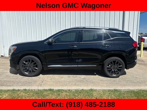Used 2024 GMC Terrain Denali w/ Black Diamond Edition AWD/4WD image 6