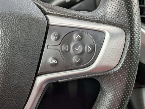 Certified 2023 GMC Acadia SLE w/ Driver Convenience Package image 22