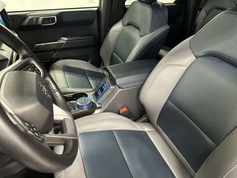 Used 2022 Ford Bronco Outer Banks AWD/4WD image 10