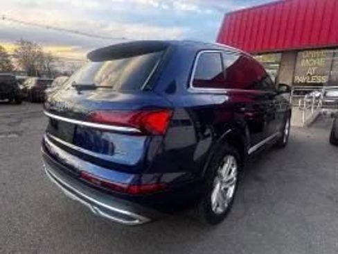 Used 2021 Audi Q7 3.0T Premium Plus w/ Premium Plus Package AWD/4WD image 5