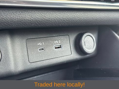 Used 2023 Nissan Rogue SV w/ SV Premium Package AWD/4WD image 17