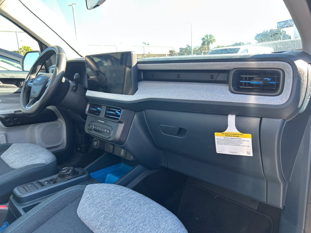 Used 2025 Ford Maverick XLT FWD image 16