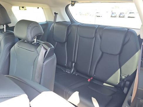 New 2026 Kia Carnival EX FWD image 7