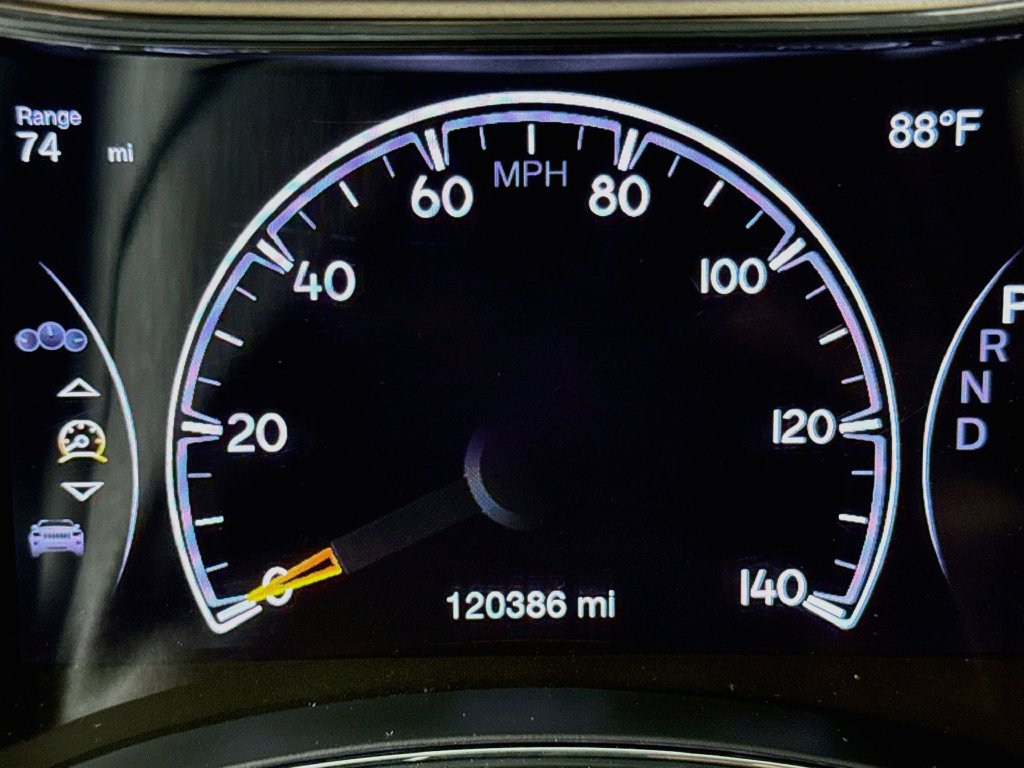 Used 2017 Jeep Grand Cherokee Limited AWD/4WD image 12