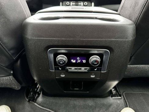 Used 2021 Chevrolet Suburban Premier w/ Premium Package RWD image 42