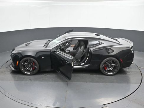Used 2022 Chevrolet Camaro SS RWD image 53