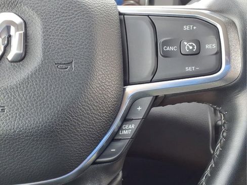 Used 2024 RAM 2500 Laramie AWD/4WD image 28